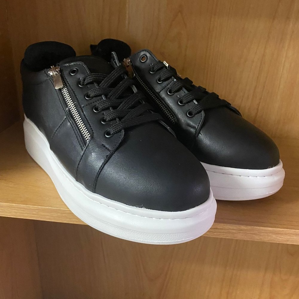 Martin Valen Designer Sneaker size 45EURO